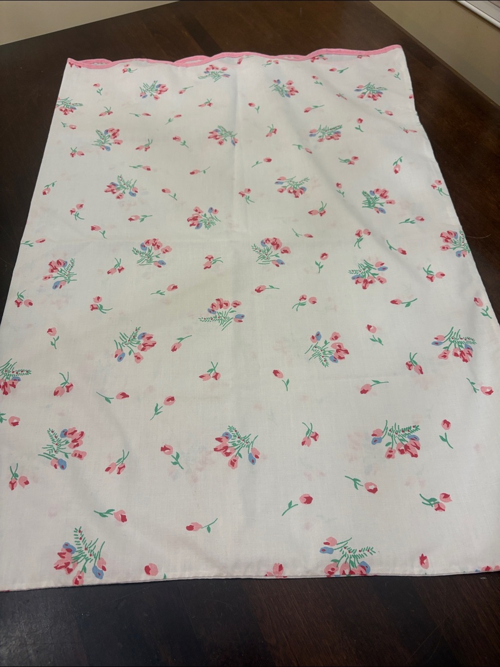 2 Pink Trim Cotton Pillowcase with pink roses - Picture 5 of 7